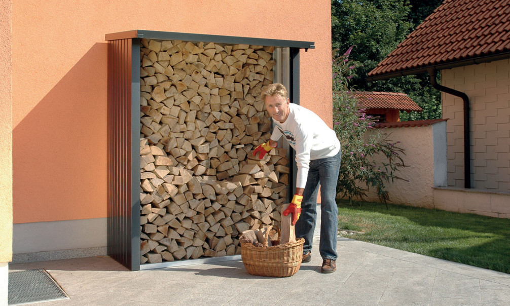 bucher-metal-woodstock-150-157x102x199cm-exterieur.jpg